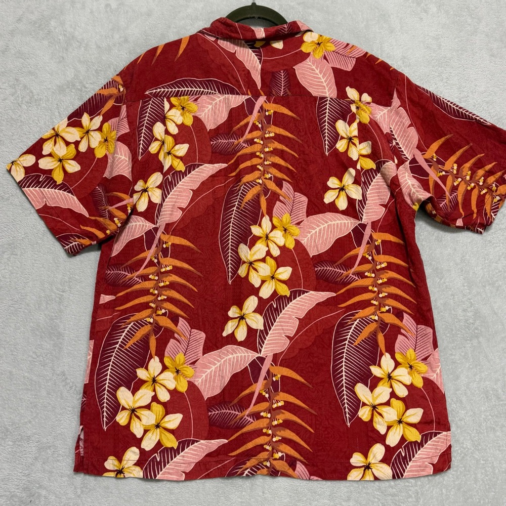 Tommy Bahama Hawaiian Shirt Mens Medium Red Floral Silk Camp Aloha Tropical - Picture 4 of 10